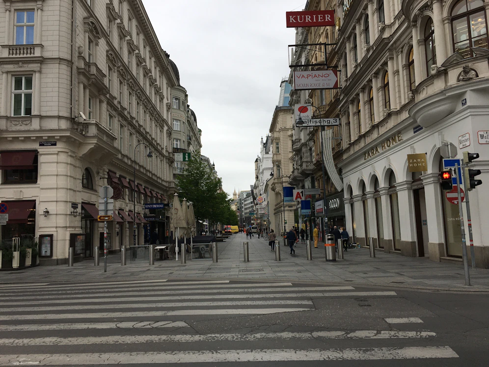 Blick auf die Kärntner Straße: Samstag kam es zu einem Polizeieinsatz.
