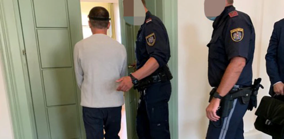 Der 44-jährige Jurist vor Gericht.