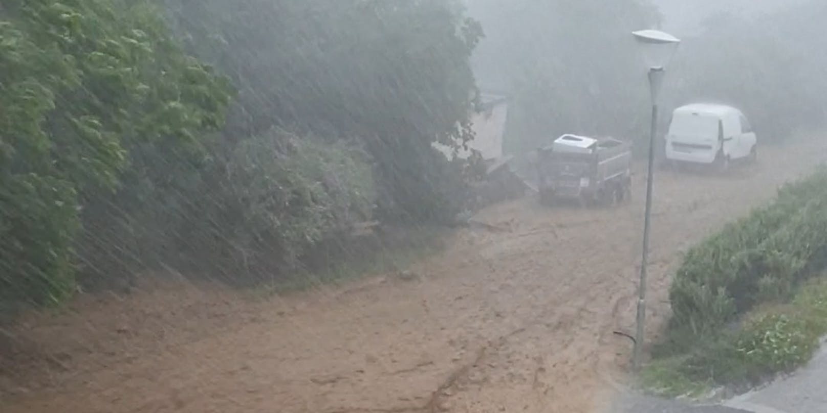 Heftige Unwetter gingen am Sonntag über Österreich nieder.