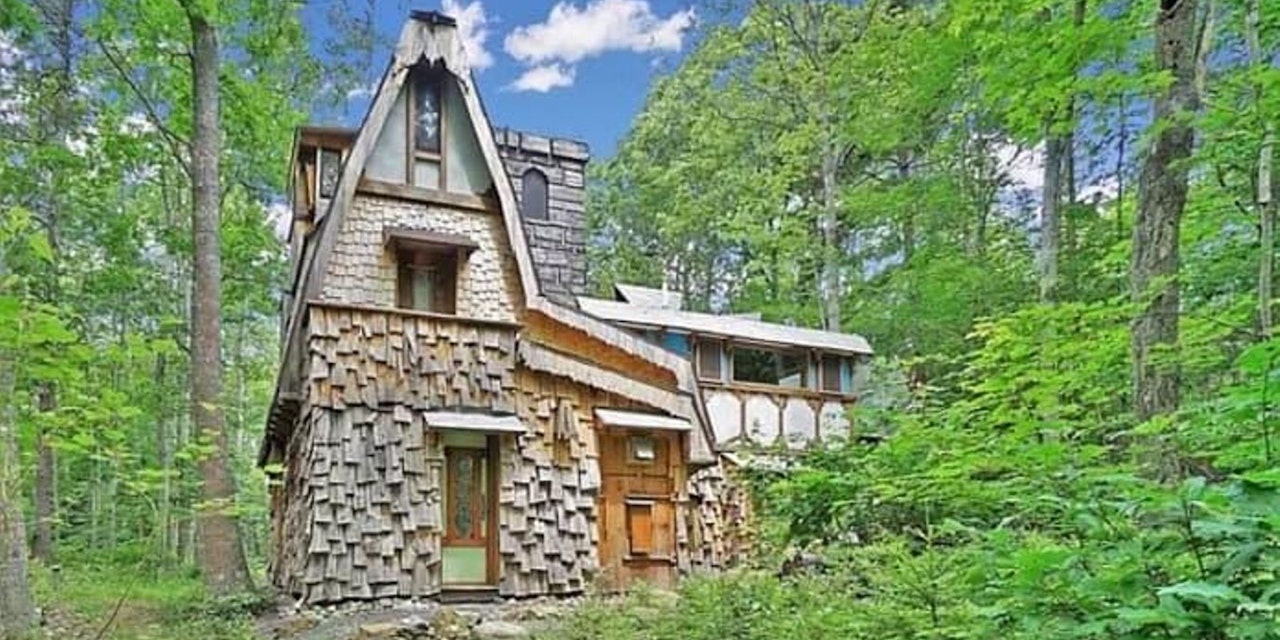 "Hexenhaus" zu verkaufen Heute.at