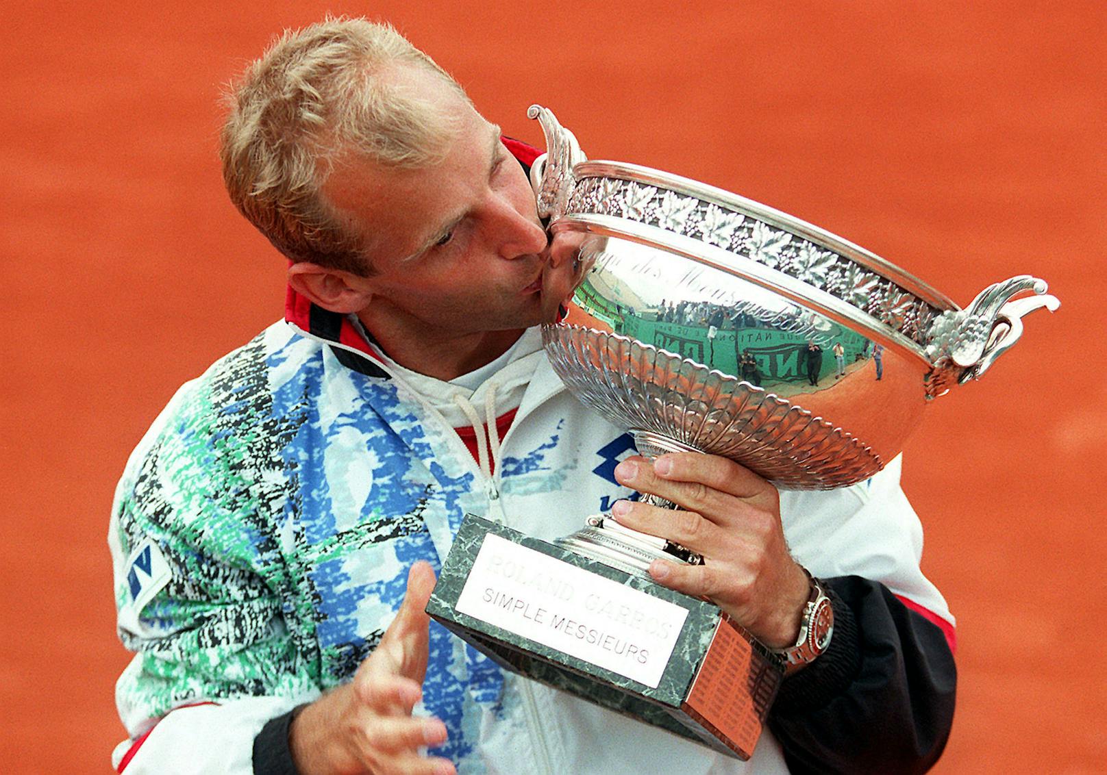 Thomas Muster ist bis heute der einzige österreichische Grand-Slam-Sieger im Einzel. Sein historischer Titel jährt sich heuer zum 25. Mal. Wir blicken zurück auf Musters Turnier seines Lebens: die French Open 1995.