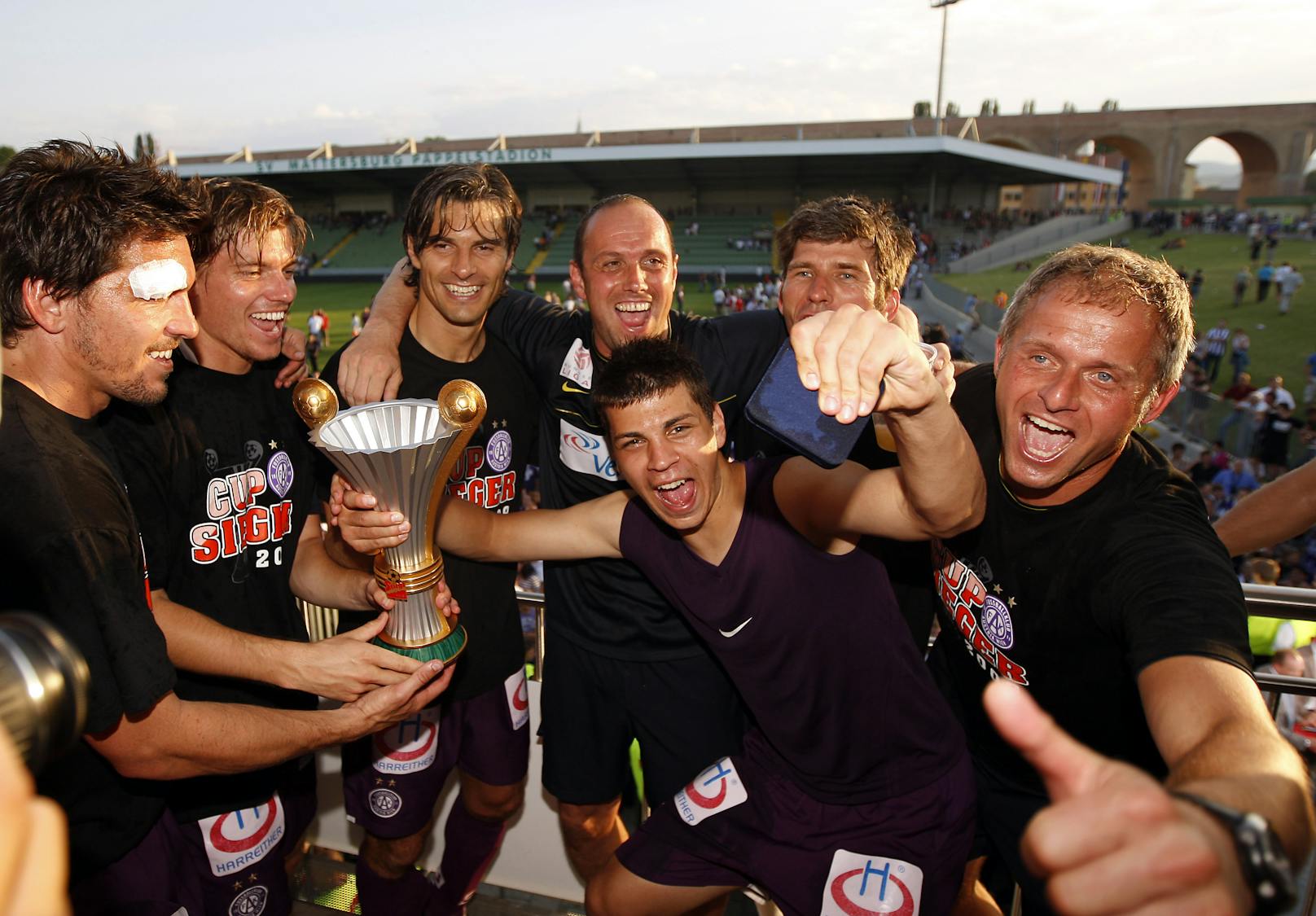 2009 holte Dragovic mit der Wiener Austria seinen ersten Cup-Titel.