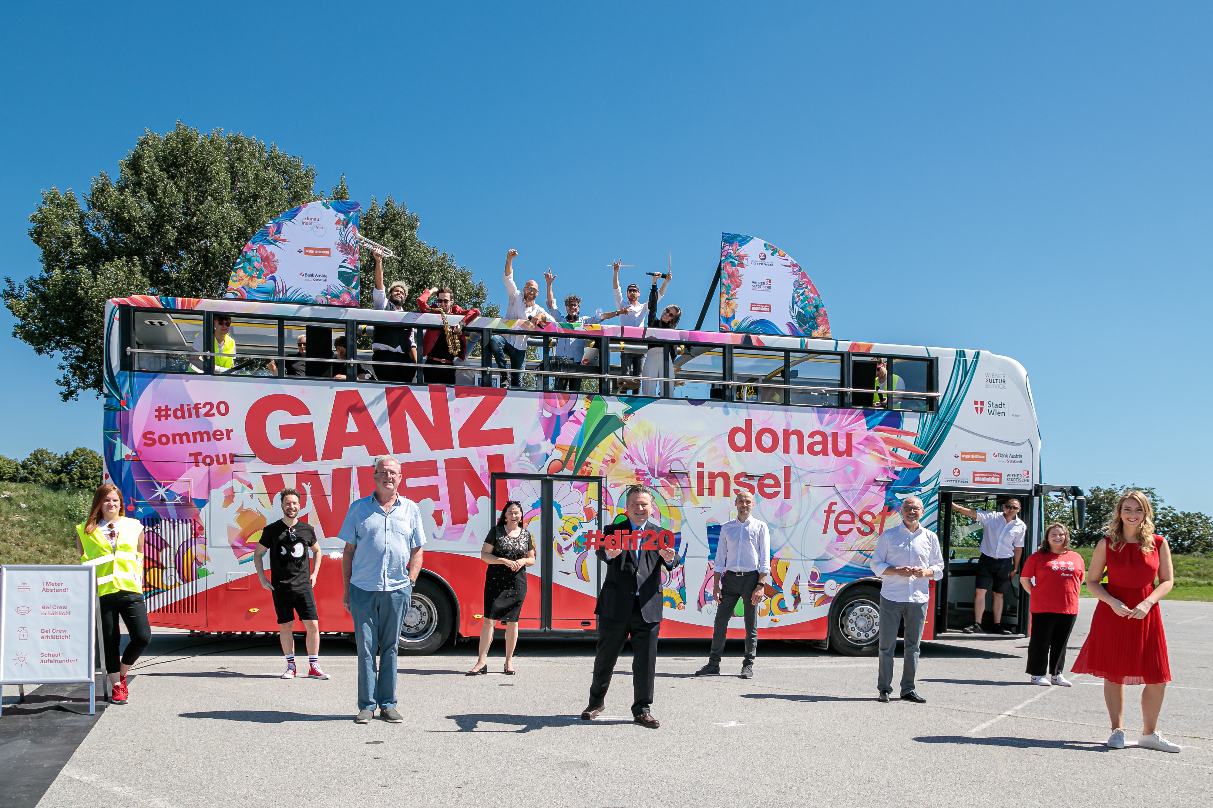 Donauinselfest-Bus tourt durch Wien