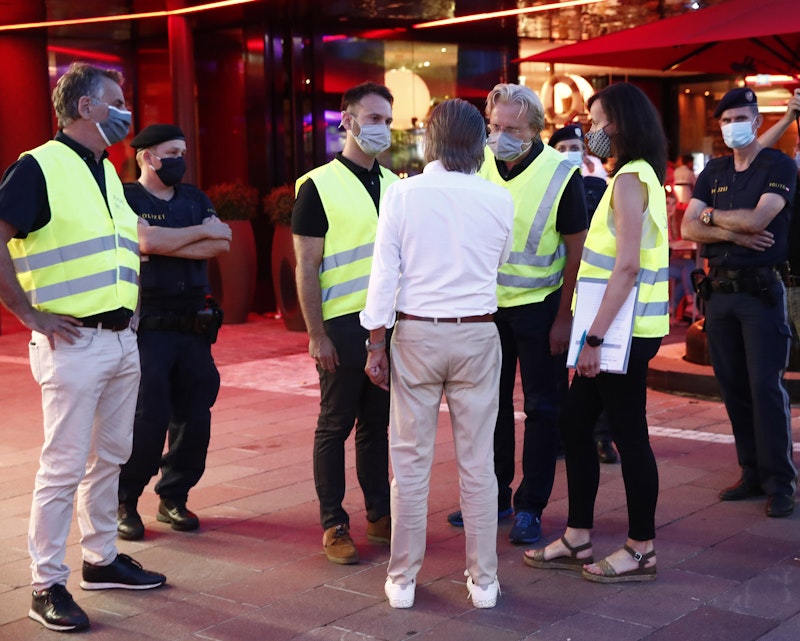 Ab 21 Uhr gilt in den beliebten Kärntner Tourismus-Orten die Maskenpflicht.