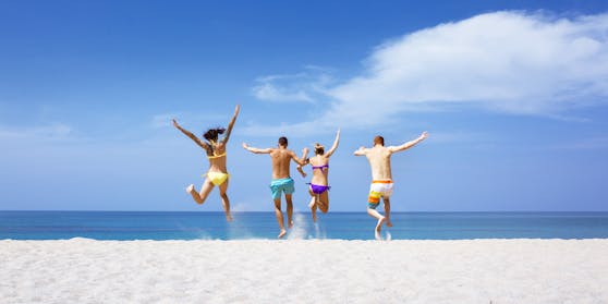 In den jeweiligen Urlaubsländern sind unterschiedliche Corona-Regeln zu beachten.