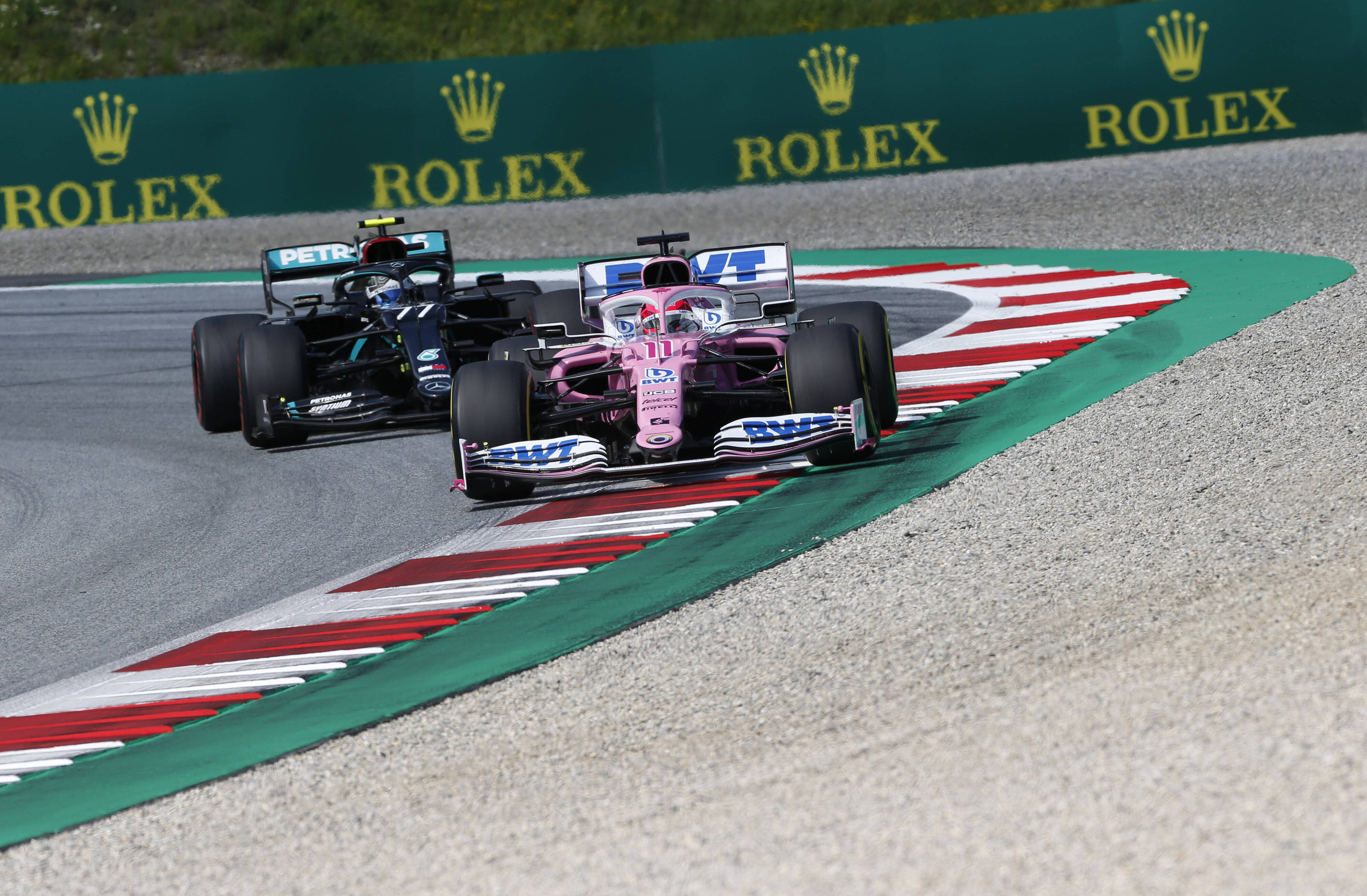 Der Racing-Point-Bolide sieht dem Vorjahres-Mercedes zum Verwechseln ähnlich.
