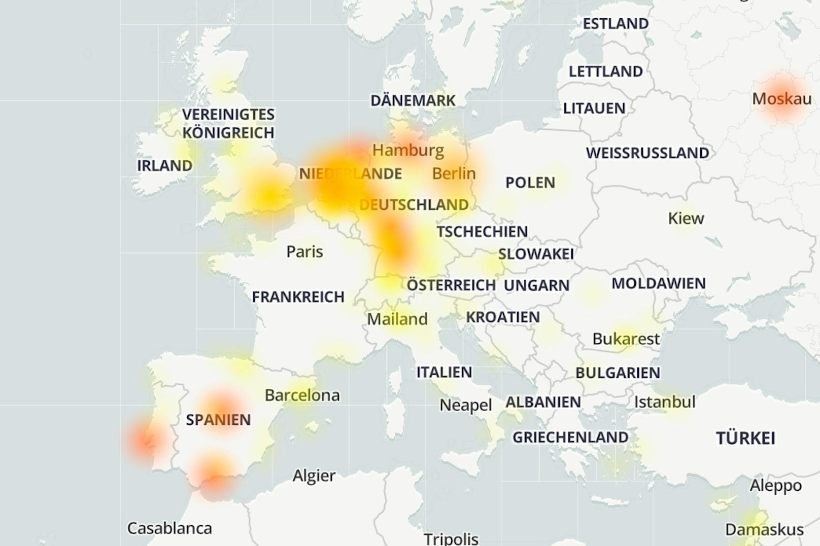 Kurz nach 22 Uhr versagte WhatsApp in vielen Teilen Europas den Dienst (14. Juli 2020)