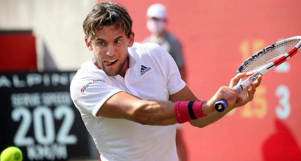 Dominic Thiem gewinnt sein erstes Spiel auf Rasen. 