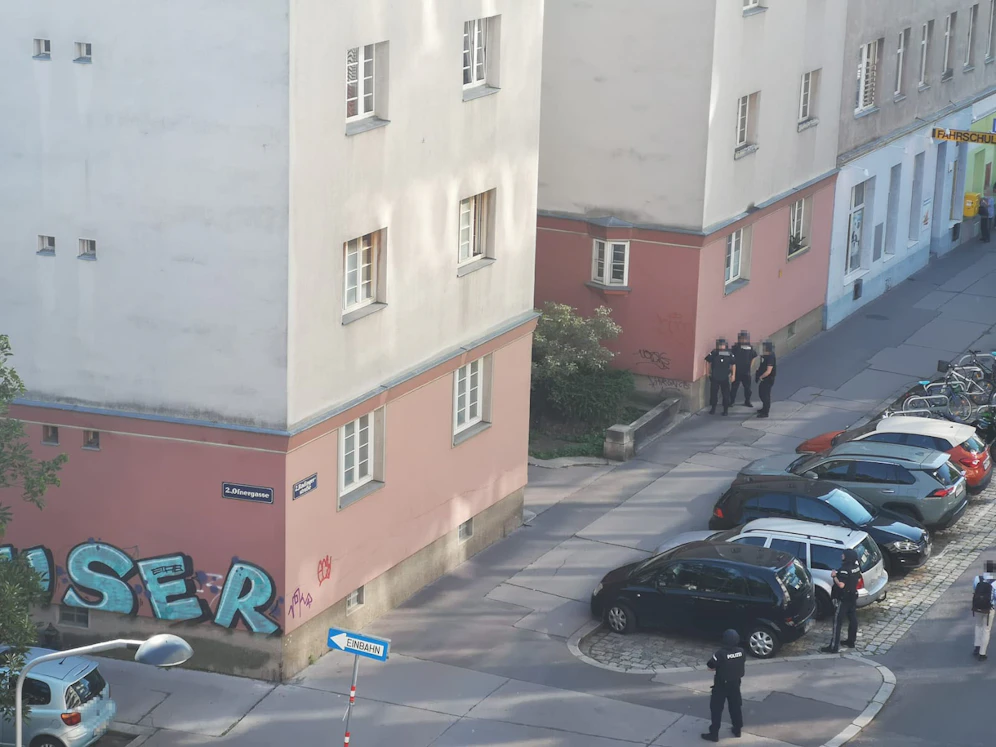 Ein Leser sah die Einsatzkräfte.
