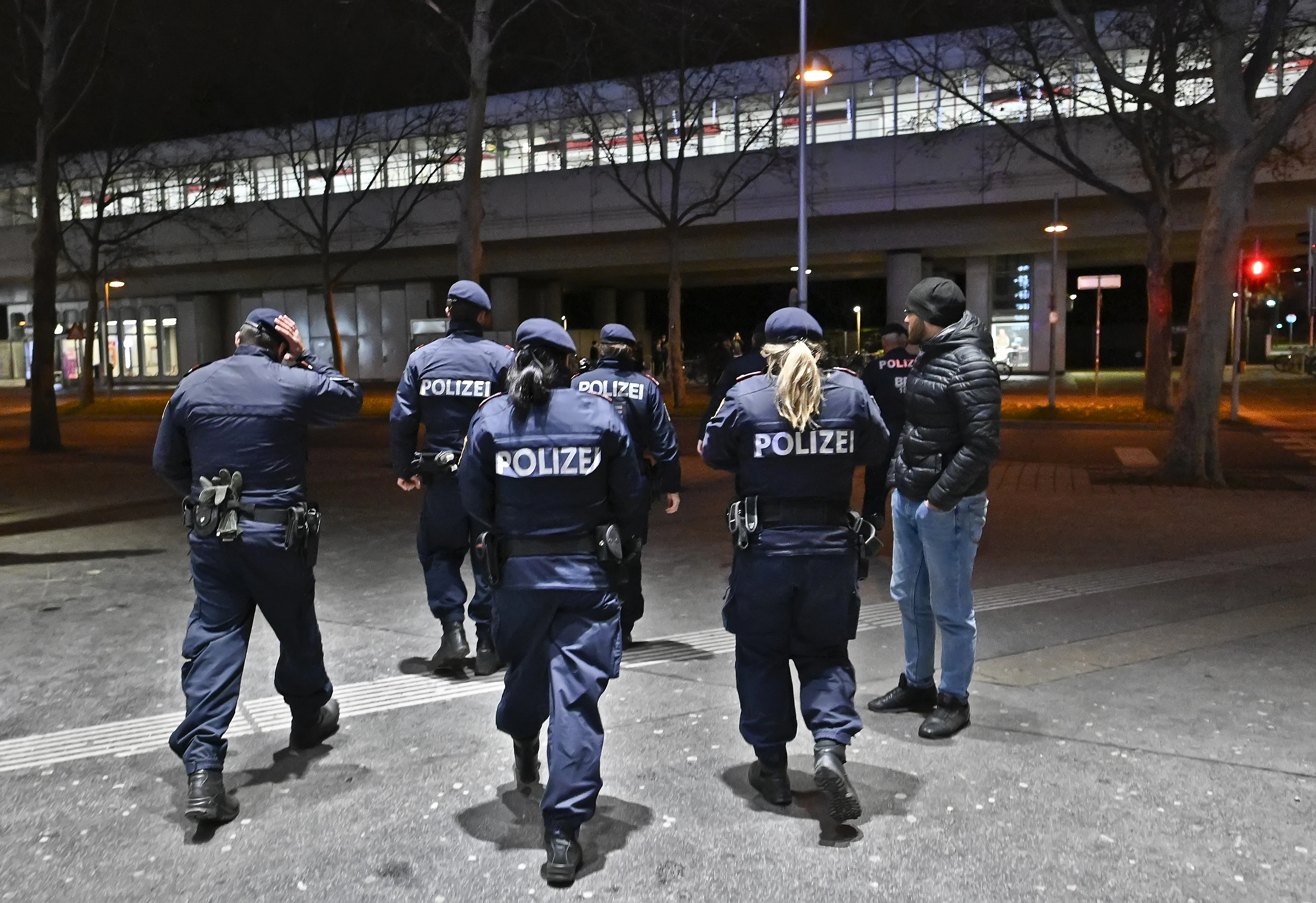 Eine deutliche Mehrheit befürchtet in Zukunft vermehrt Krawalle.
