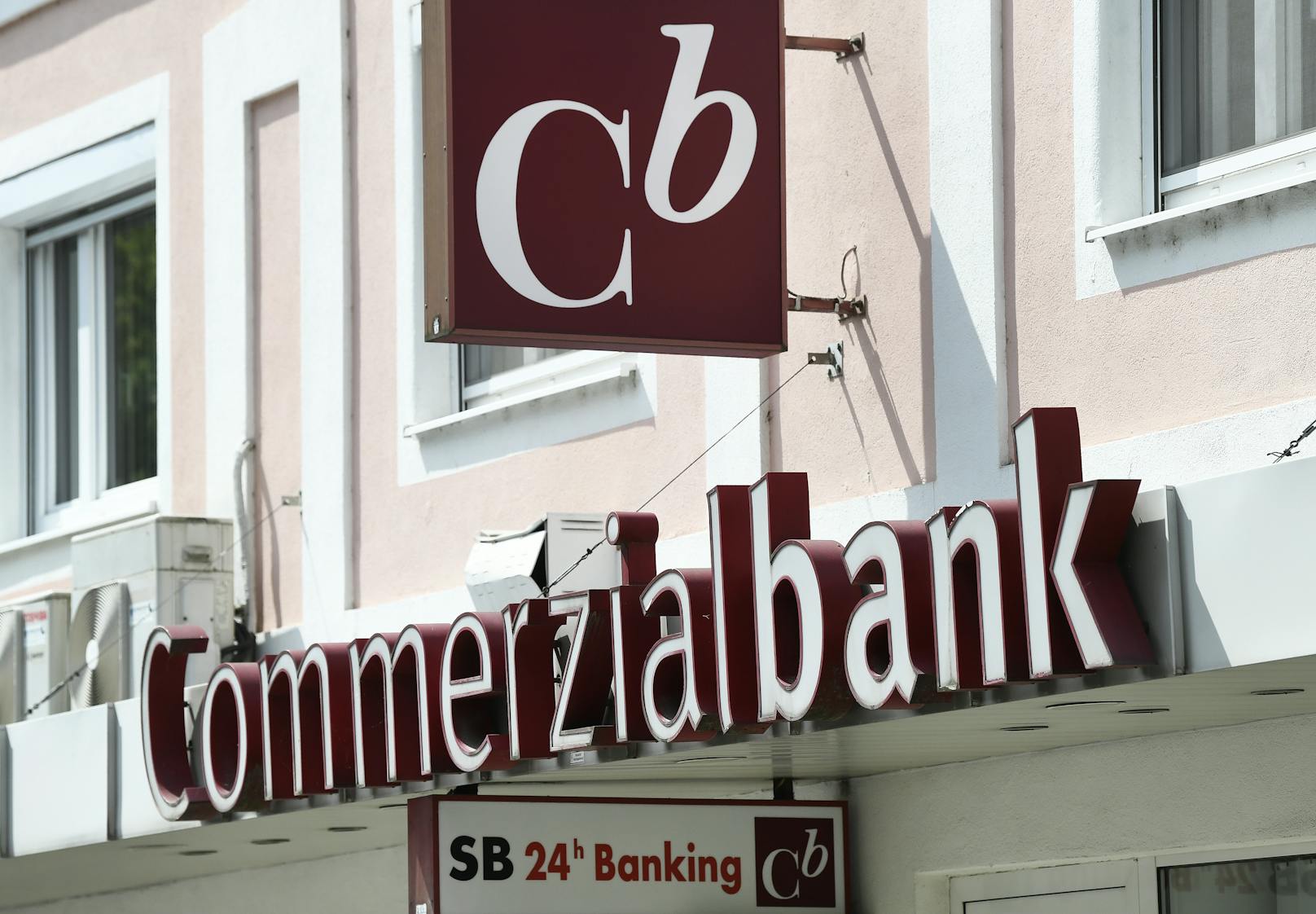 Mehr als 400 Millionen Euro an Spareinlagen und täglich fällige Gelder sollen in der Mattersburger Commerzialbank liegen. 
