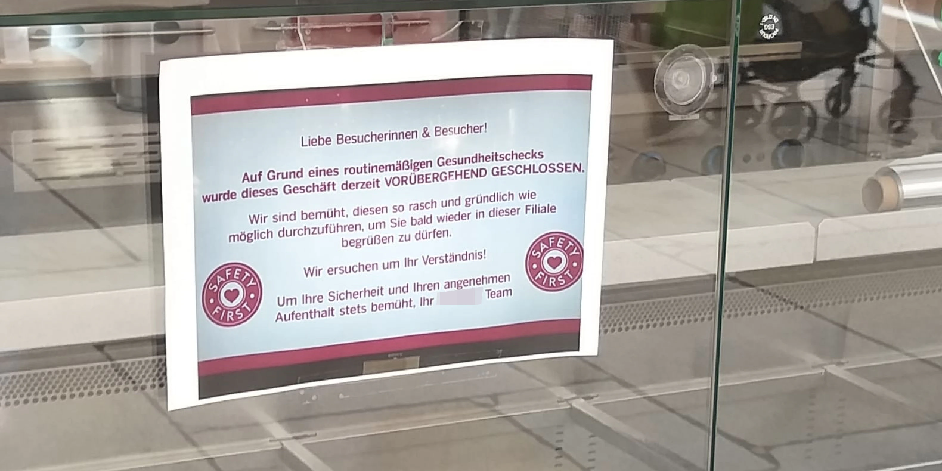 Geschlossen: Dieser Zettel hängt am Eingang des Lokals.
