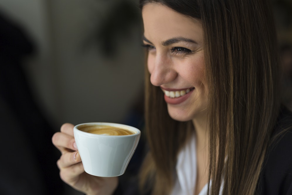 Die Pille hat einen ungünstigen Einfluss auf die Wirkung von Kaffee.