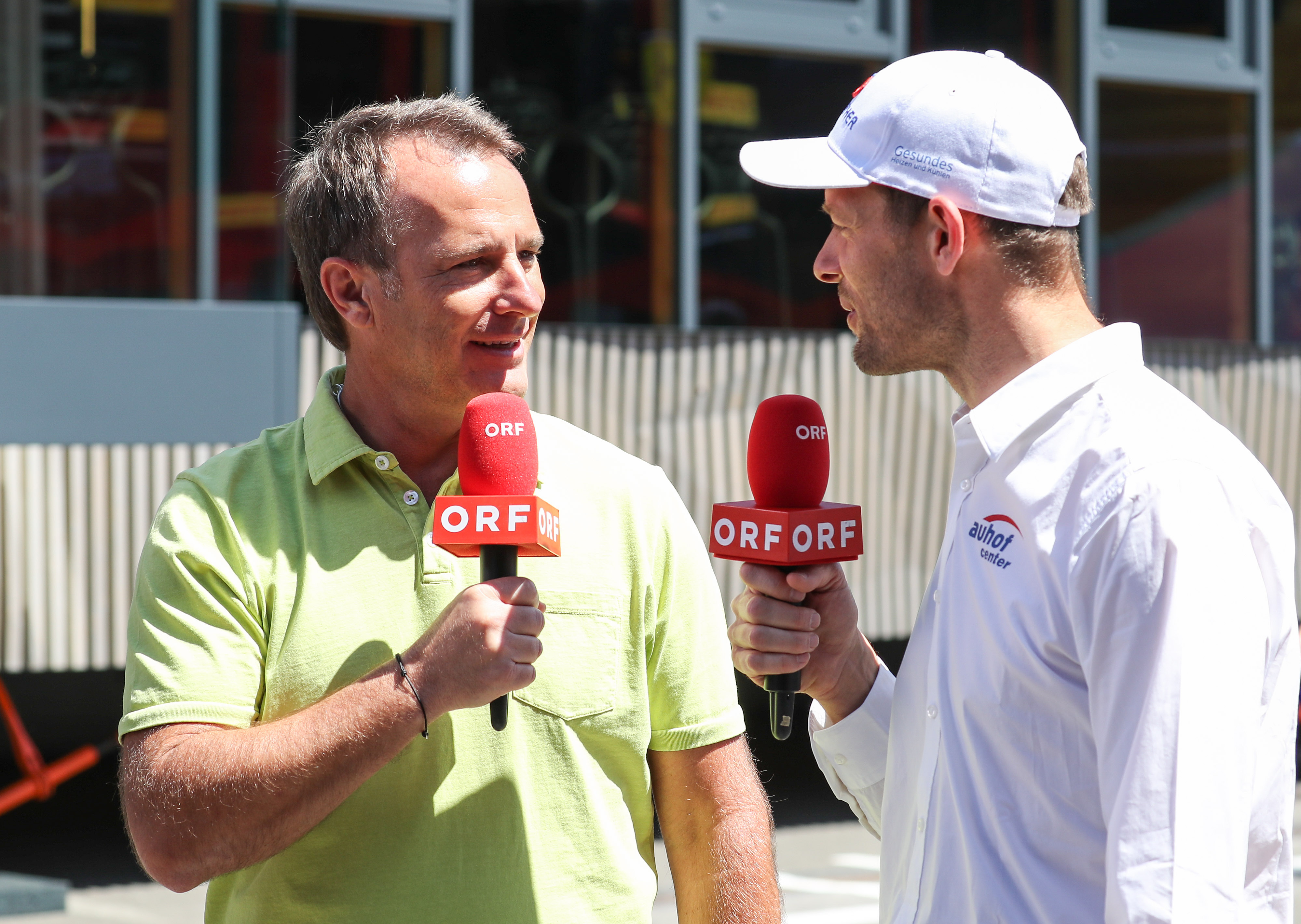 Ernst Hausleitner und Alexander Wurz starten ein Formel-1-Trinkspiel. 
