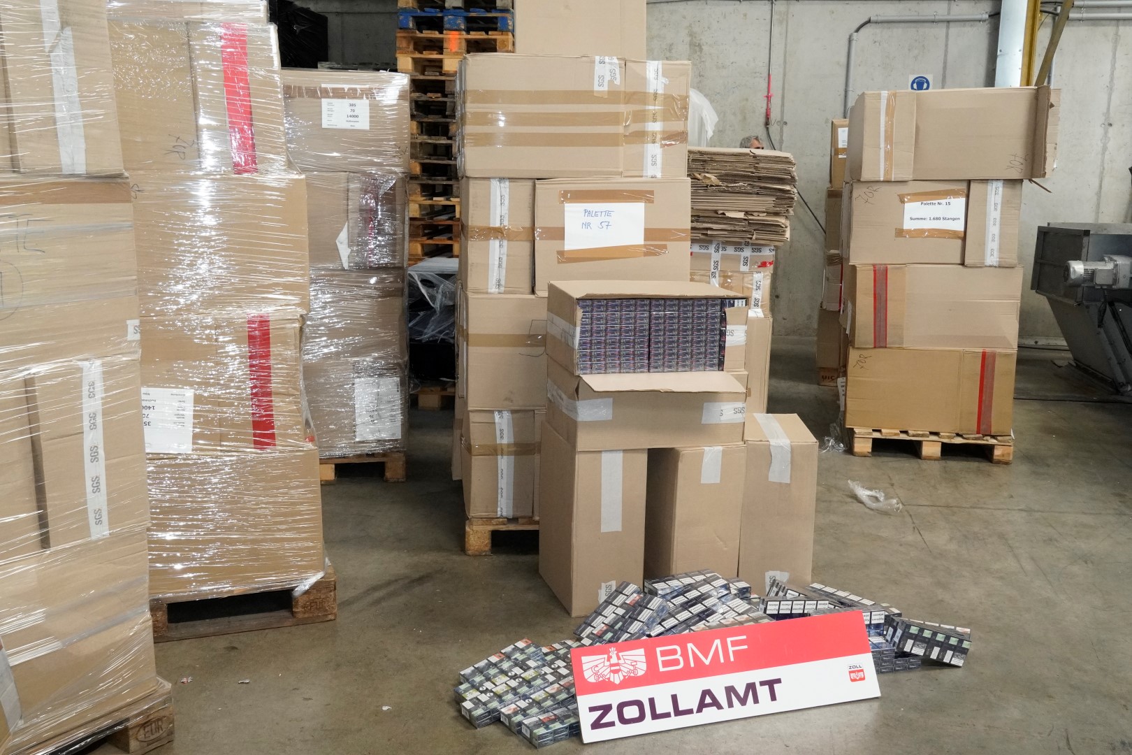 Die Zigaretten wurden beschlagnahmt.