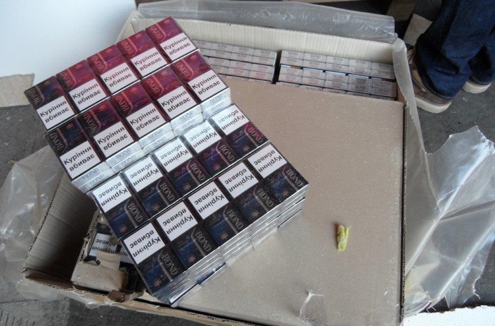 Der Zoll hat Zigaretten beschlagnahmt – Symbolfoto