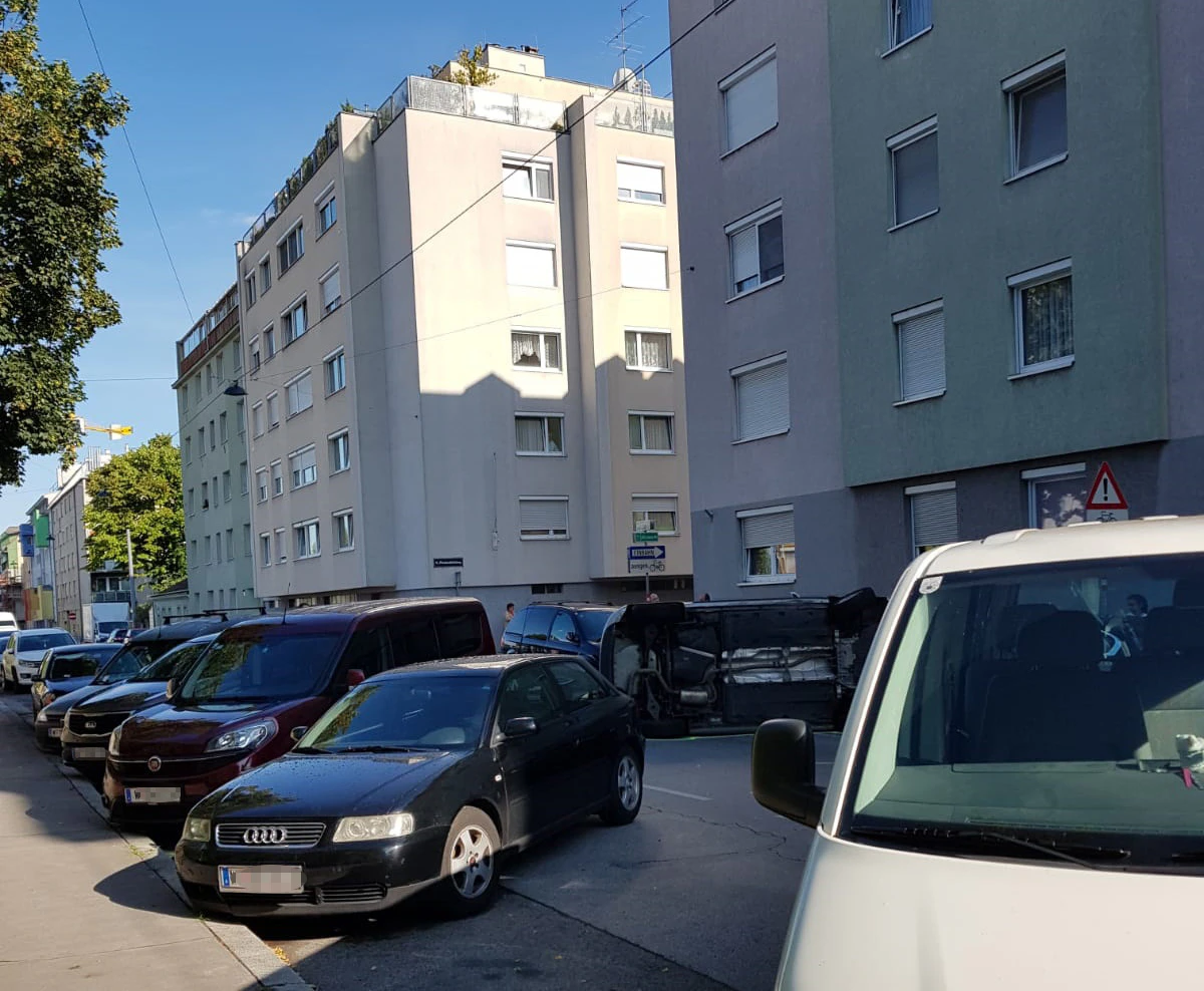 Verkehrsunfall  in der Siegfriedgasse (Floridsdorf)