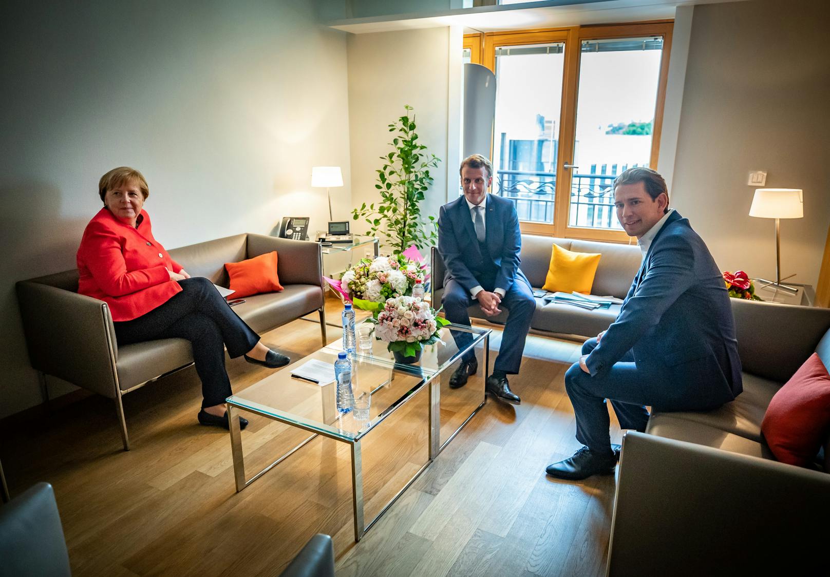 Sebastian Kurz und die Staatschefs von Frankreich (Emmanuel Macron) und Deutschland (Angela Merkel).