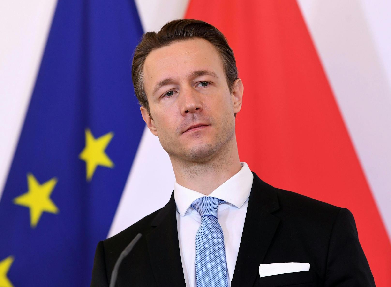 ÖVP Wien-Chef geht mit zweifacher Funktion in die Wahlauseinandersetzung: Als Spitzenkandidat und Finanzminister.
