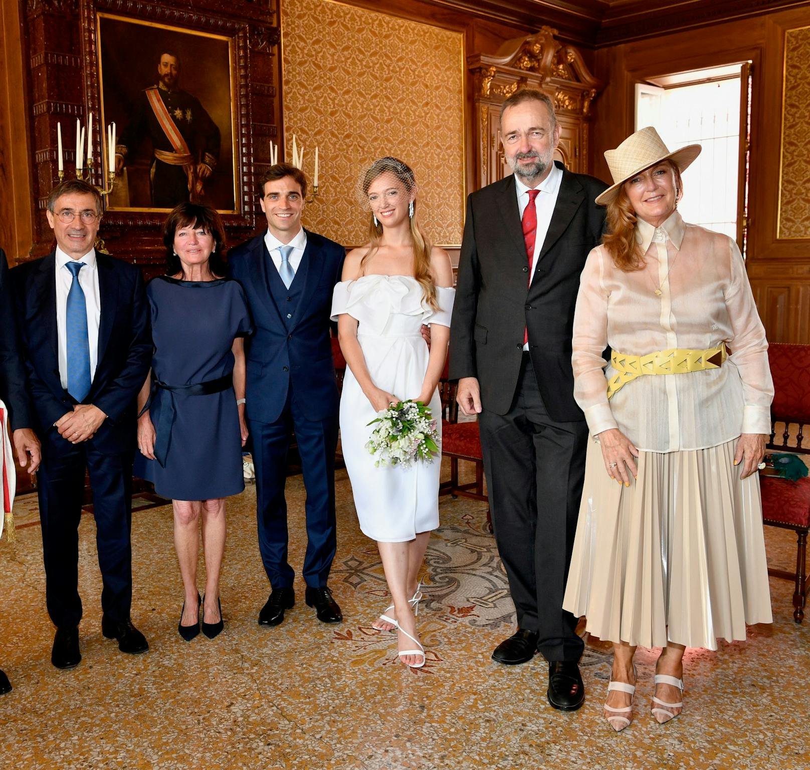 Kaiserurenkelin Eleonore Habsburg heiratet Rennfahrer