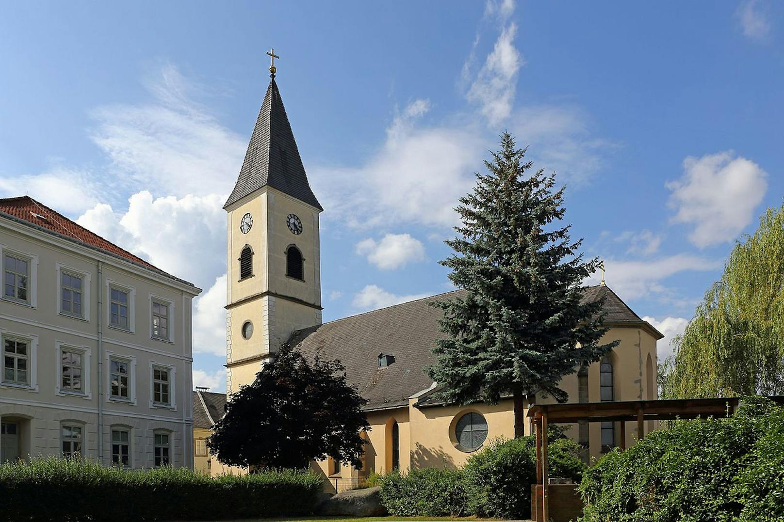 Die Pfarrkirche in Gmünd.