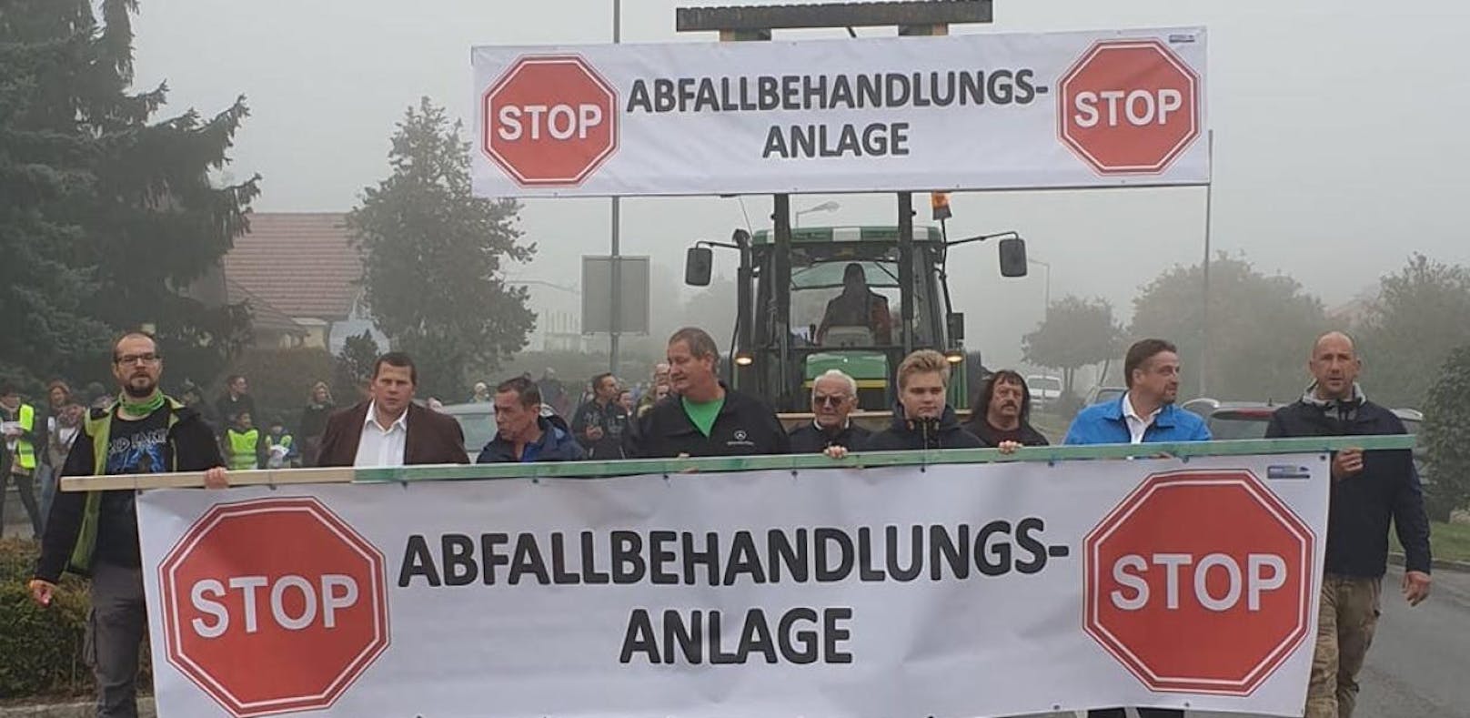 Proteste gegen Müllanlage Ende 2019 in Theresienfeld.