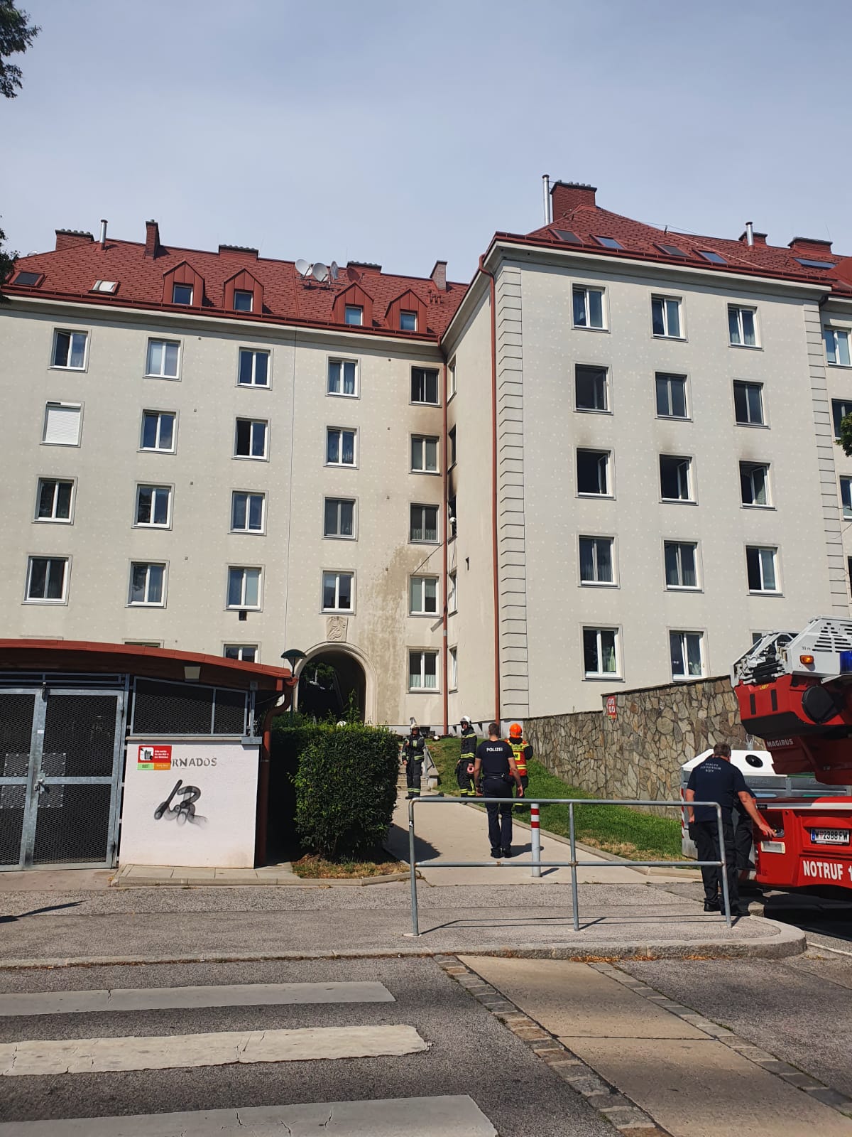 Der Tatort in einem Gemeindebau in Penzing.