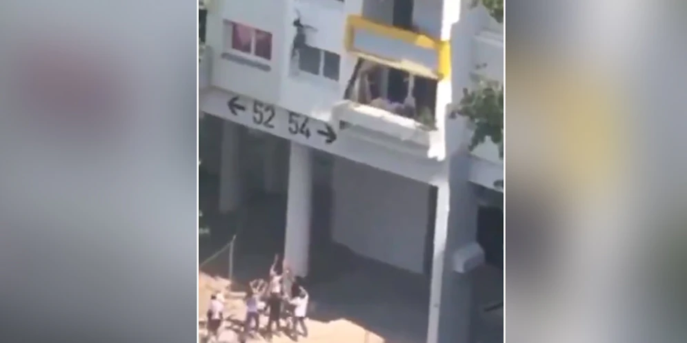 Zwei Kinder retteten sich mit einem Fenster-Sprung vor den Flammen.
