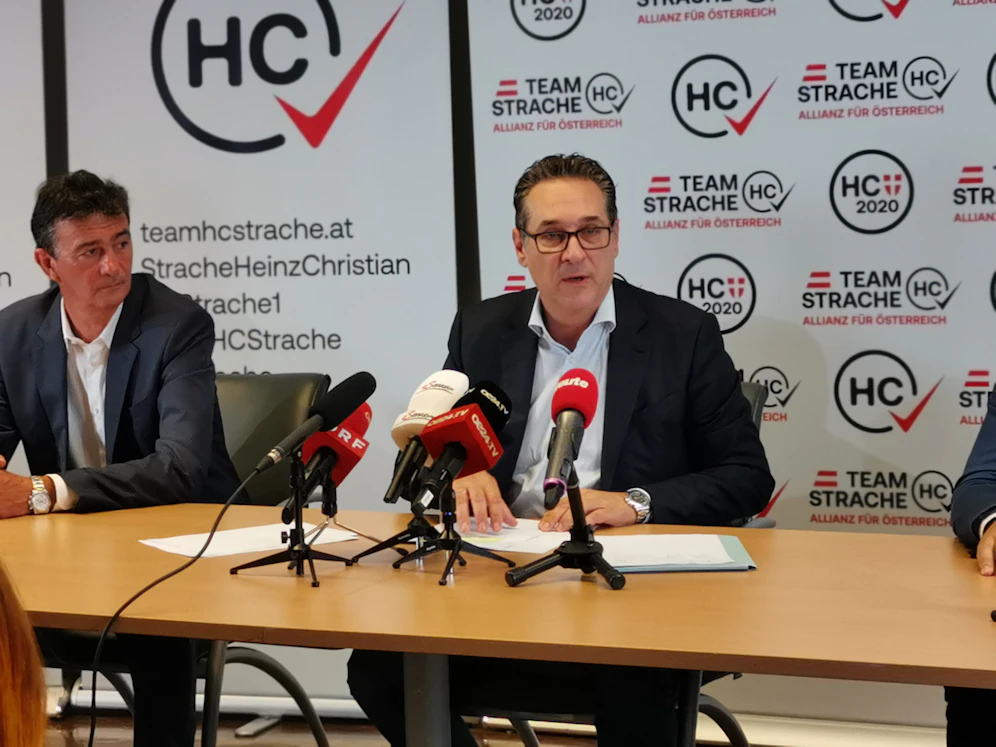 Strache bei der Pressekonferenz am Mittwoch