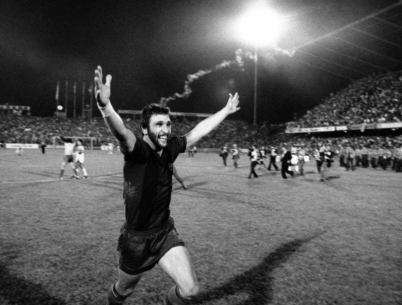 <strong>Hans Krankl:</strong>&nbsp;Der "Goleador" schrieb beim FC Barcelona Geschichte und holte 1979 den Europapokal der Pokalsieger. Erzielte 44 Tore in 59 Spielen für die Katalanen.
