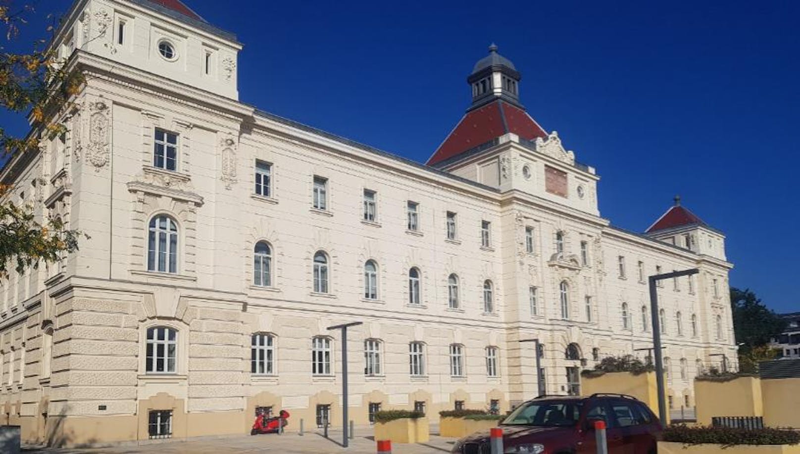 Der Prozess findet am Landesgericht St. Pölten statt.