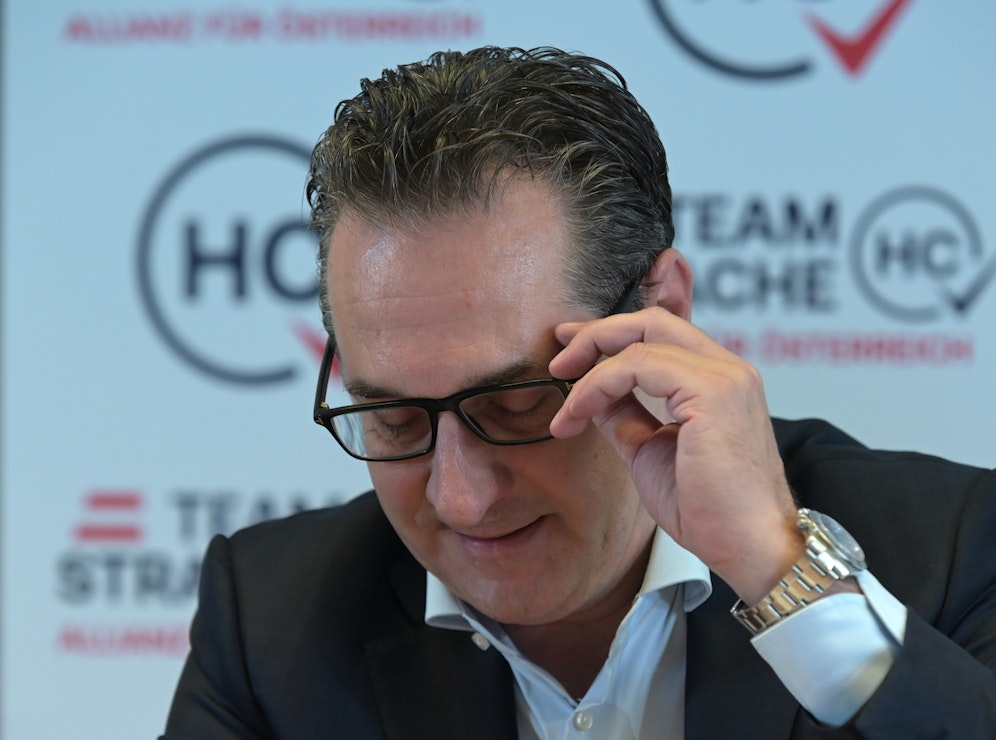 Heinz-Christian Strache: Von einem Ex-Politiker hagelt es eine massive Beleidigung.
