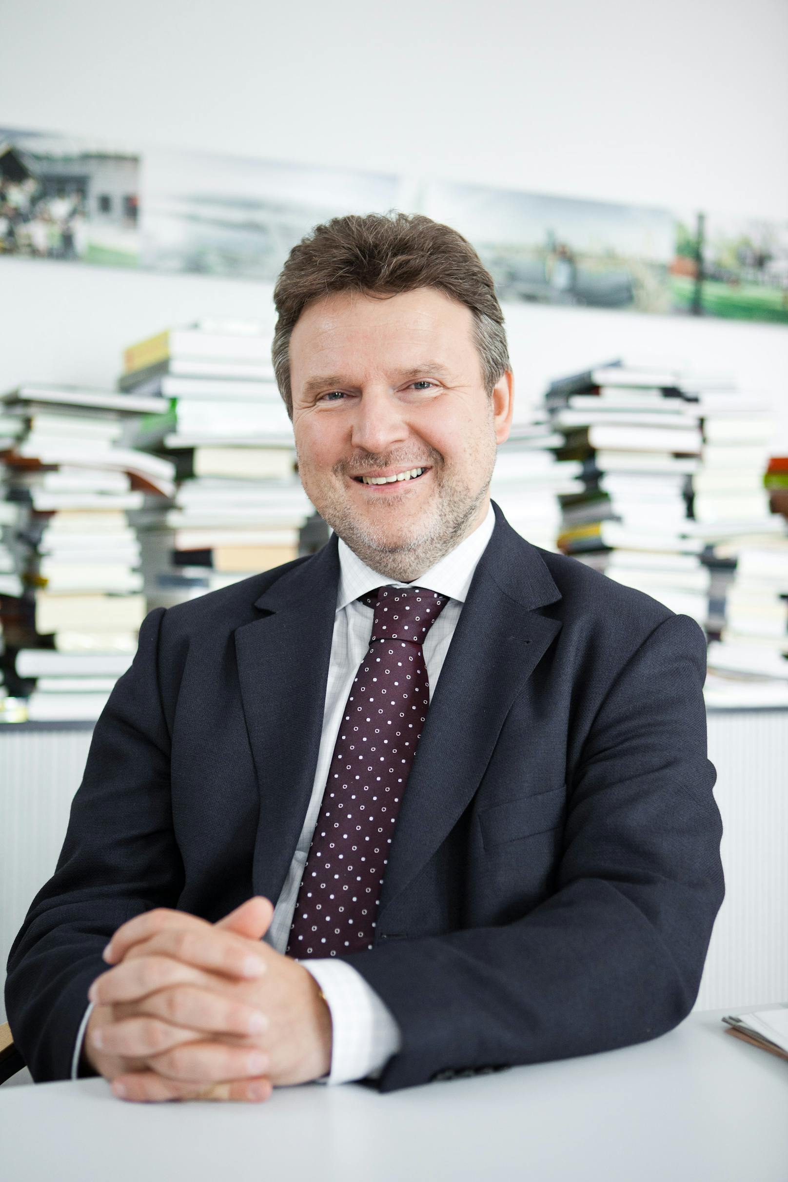 Michael Ludwig ist ein österreichischer Politiker und seit 24. Mai 2018 Bürgermeister und Landeshauptmann von Wien.