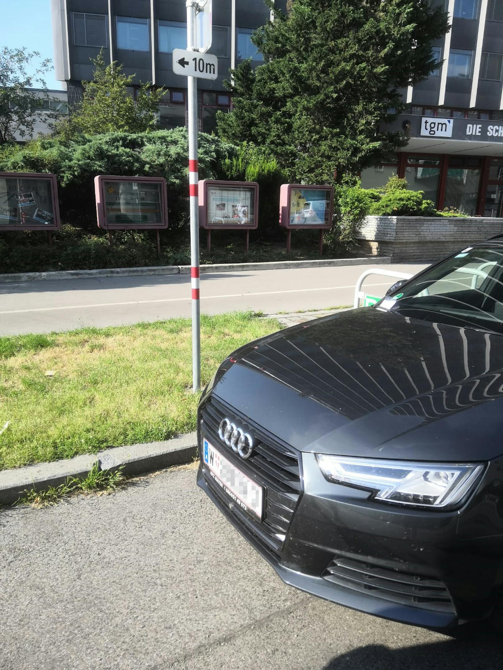 Wegen einigen Zentimetern wurde der Audi-Lenker abgestraft.