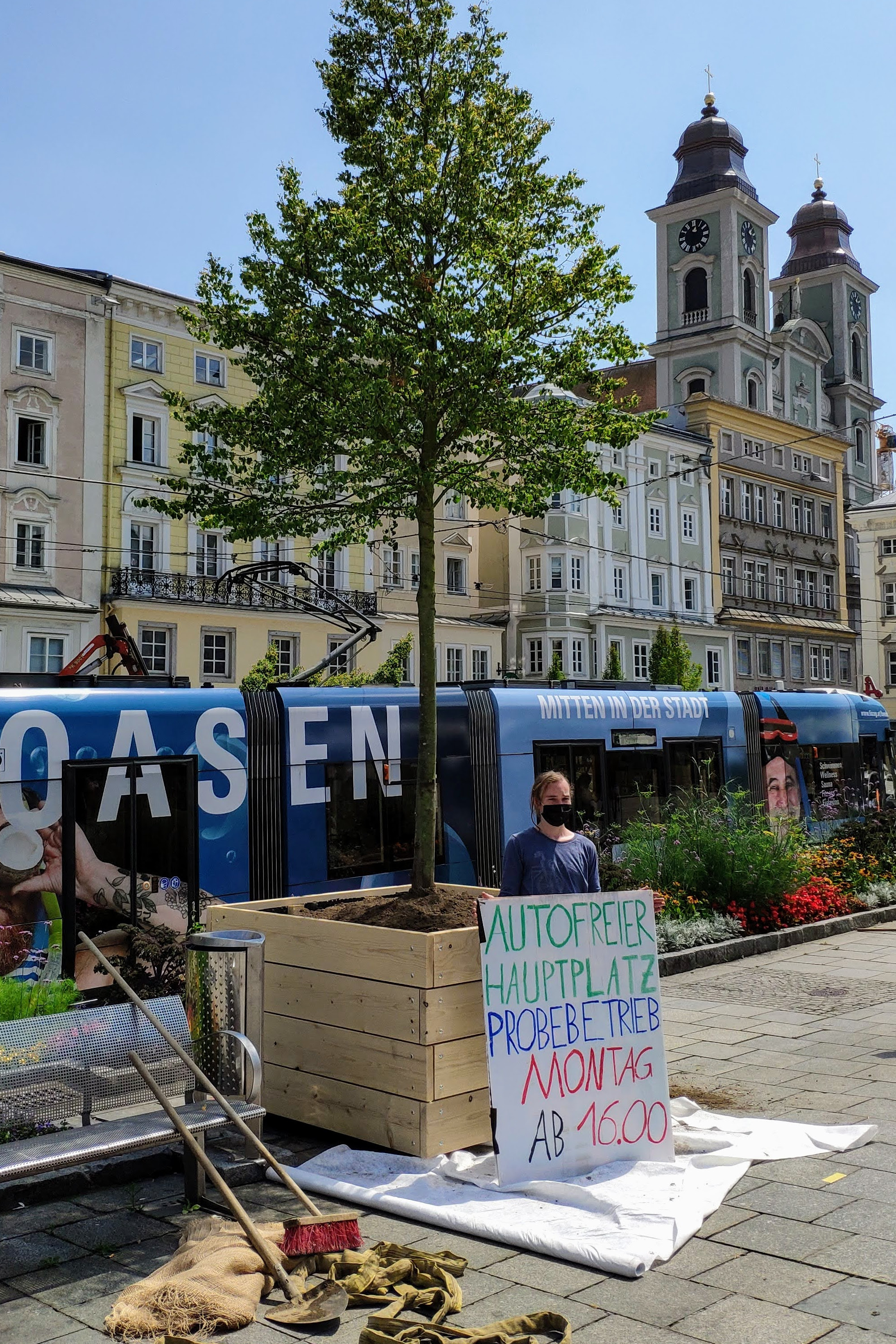 Andreas Schütz (26) kündigt die Demo-Woche für einen 