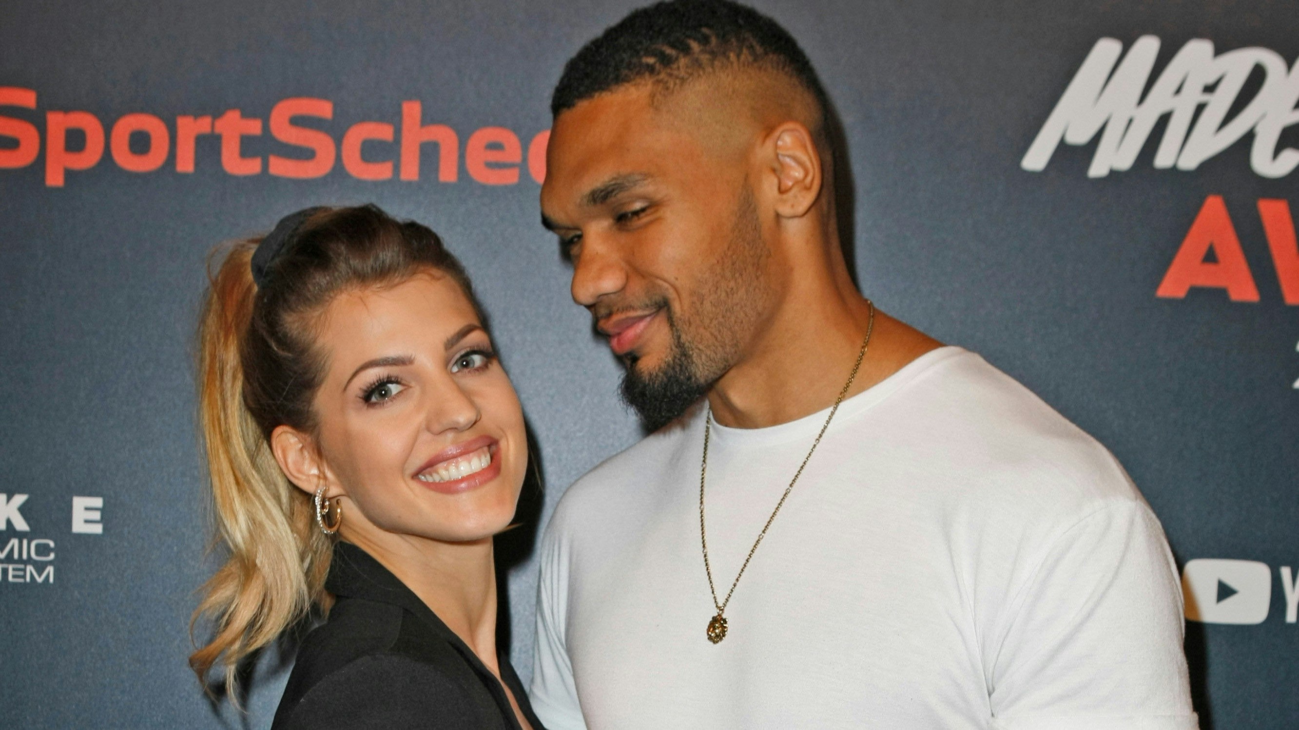 Sarah Harrison und Dominic