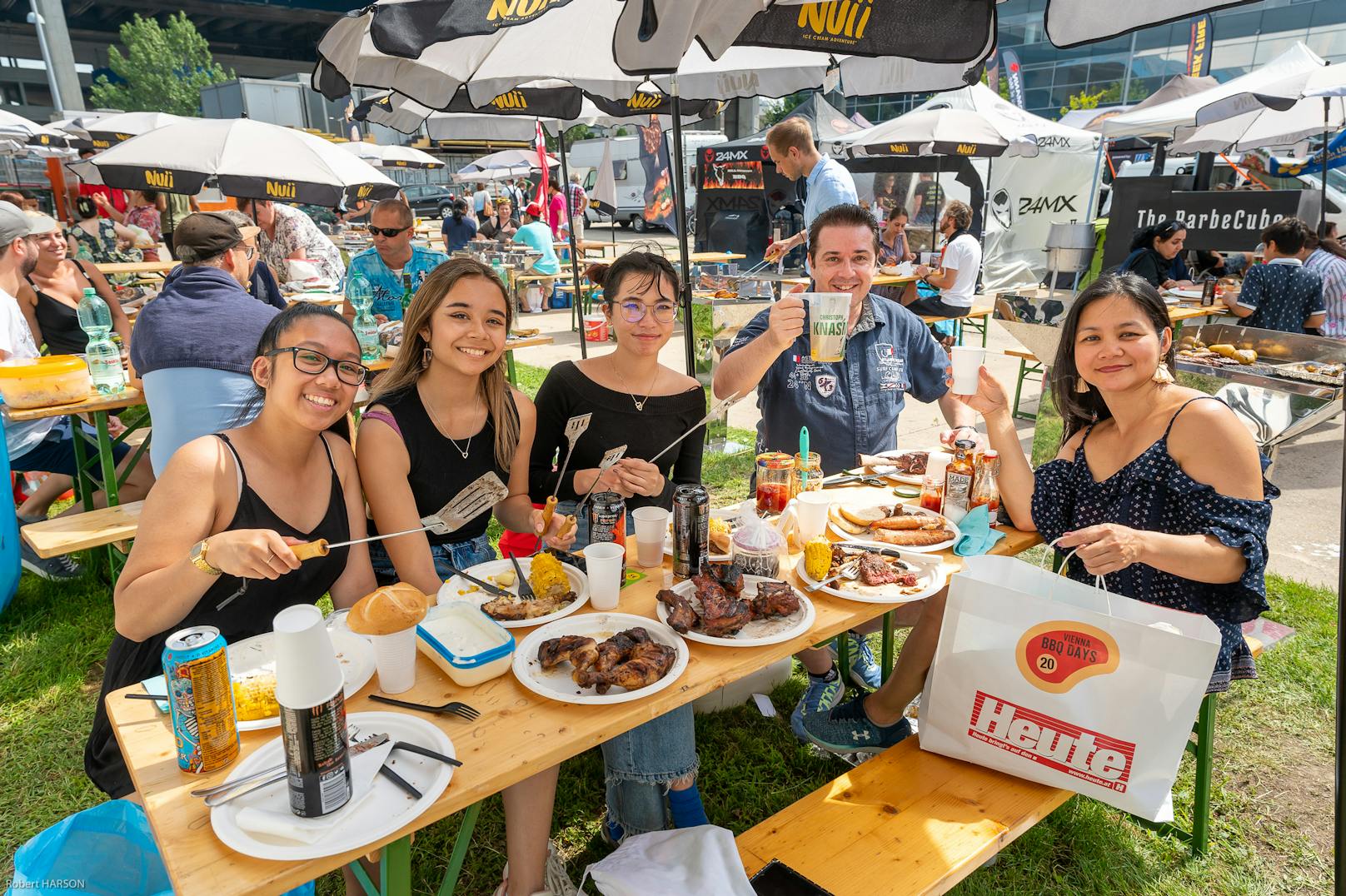 <em>"Heute"</em>-Mitmachgrillzone beim Grill &amp; Genussfestival - Vienna BBQ Days 2020