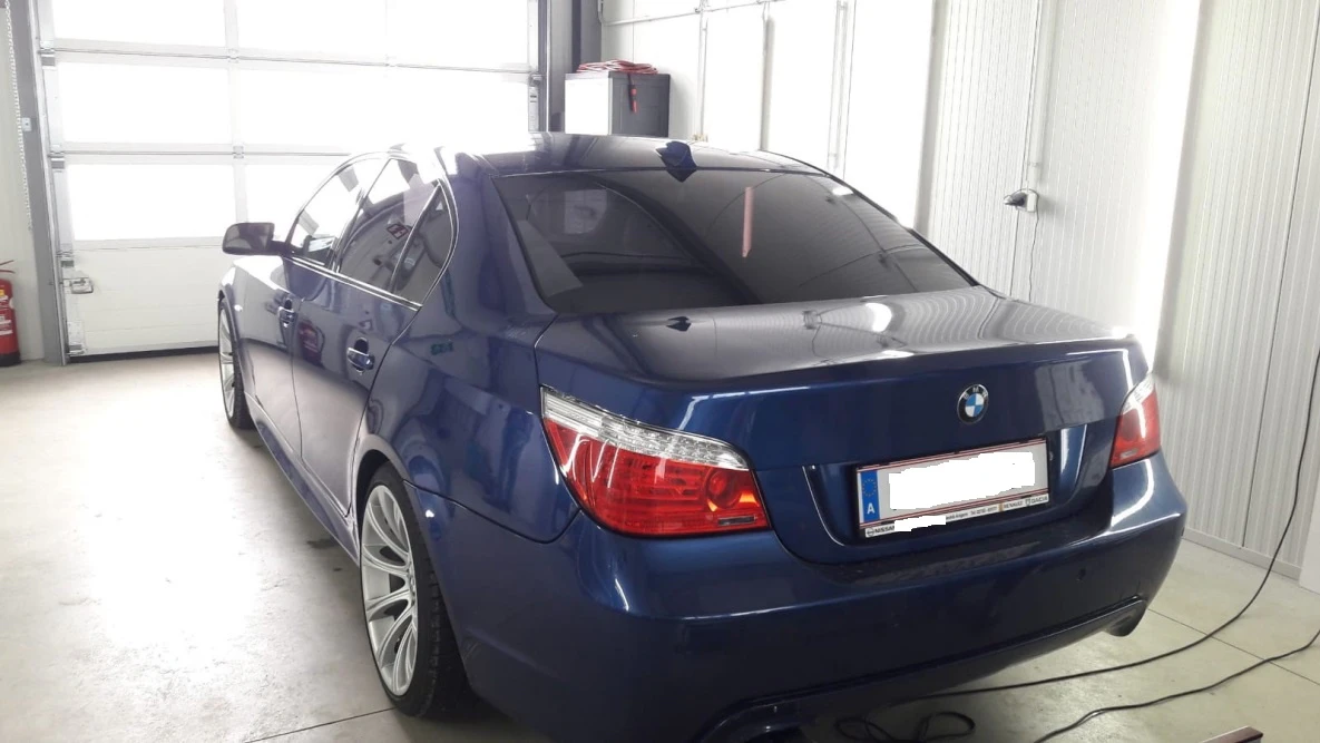 Eines der intakten Autos.