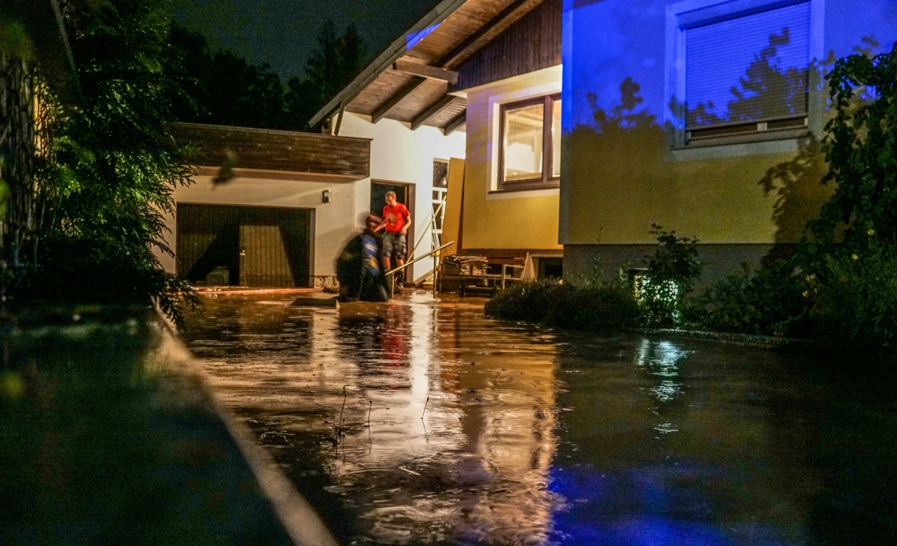 Unwetter Niederösterreich 28./29.7 | Heute.at #100094311 Diashow