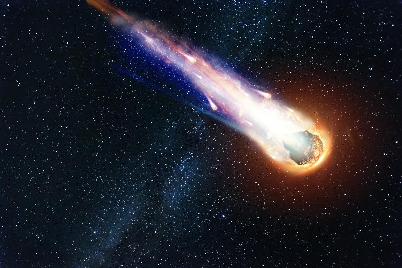 Ein Komet als Federball? Eine erstmalige Foto-Idee wird zum viralen Hit. 