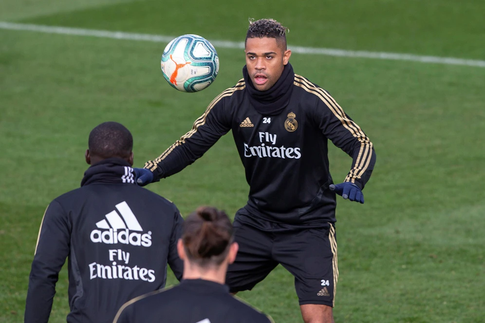 Mariano Diaz wurde positiv getestet.