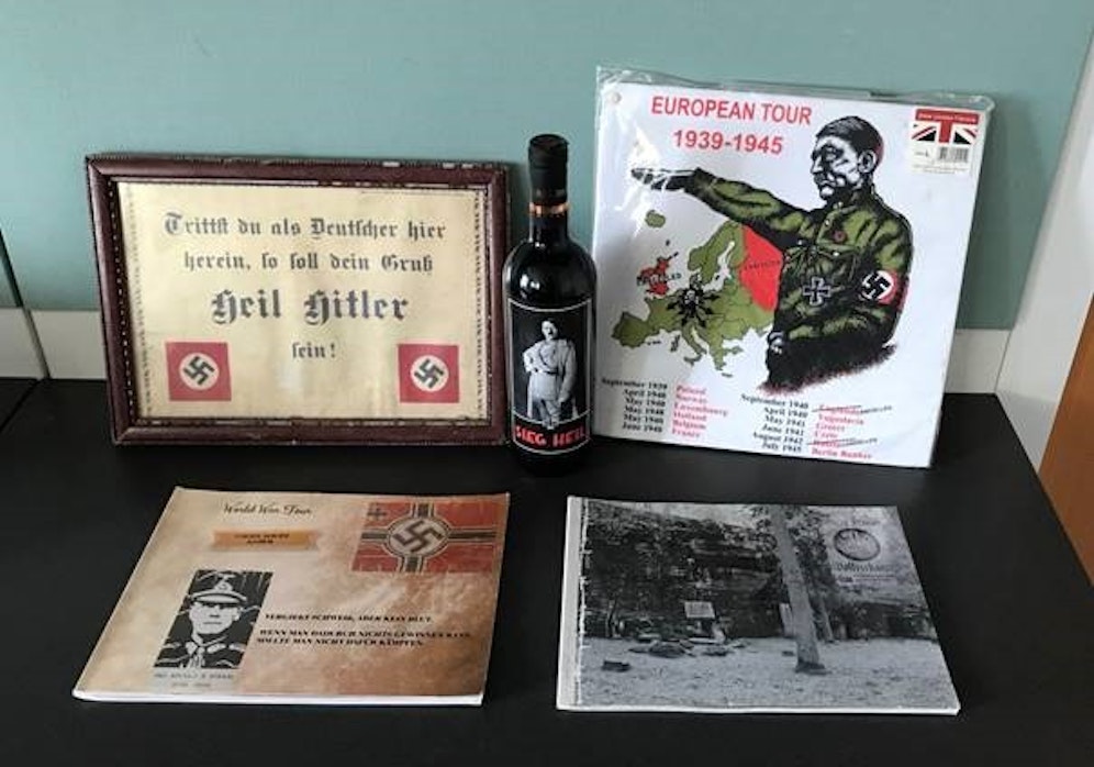 Sichergestellte Nazi-Devotionalien