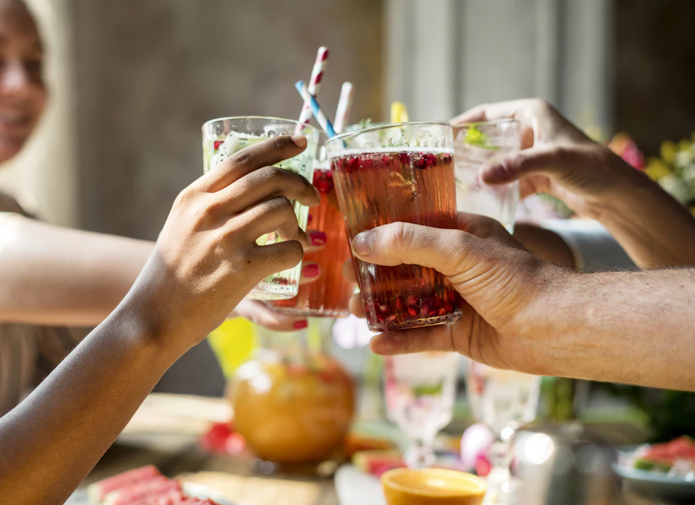 Der Verzicht auf alkoholische Getränke ist oft gar nicht so einfach.
