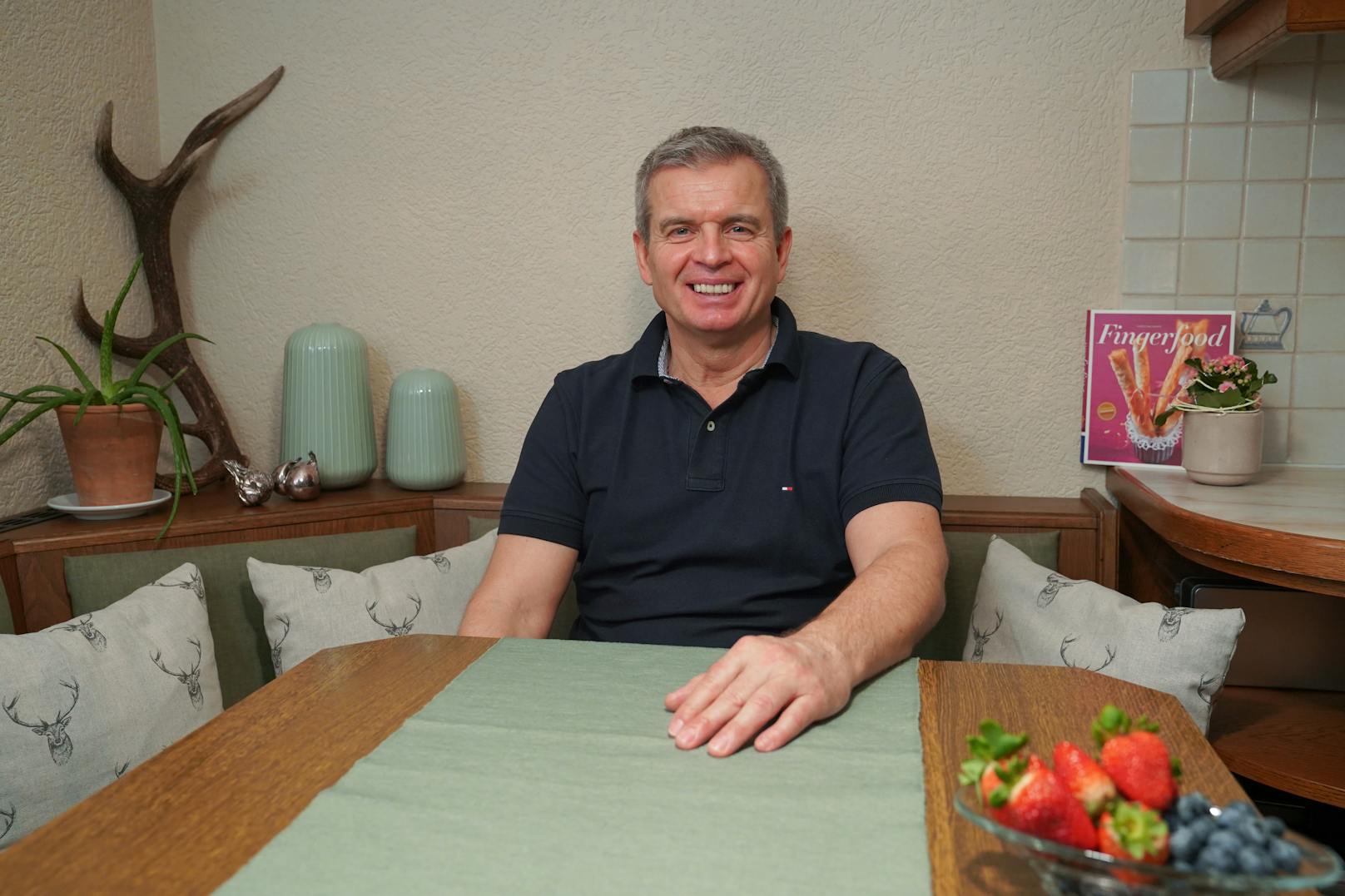 Gerald, 55, Vorarlberg: Der gelernte Koch wurde von Freunden angemeldet.