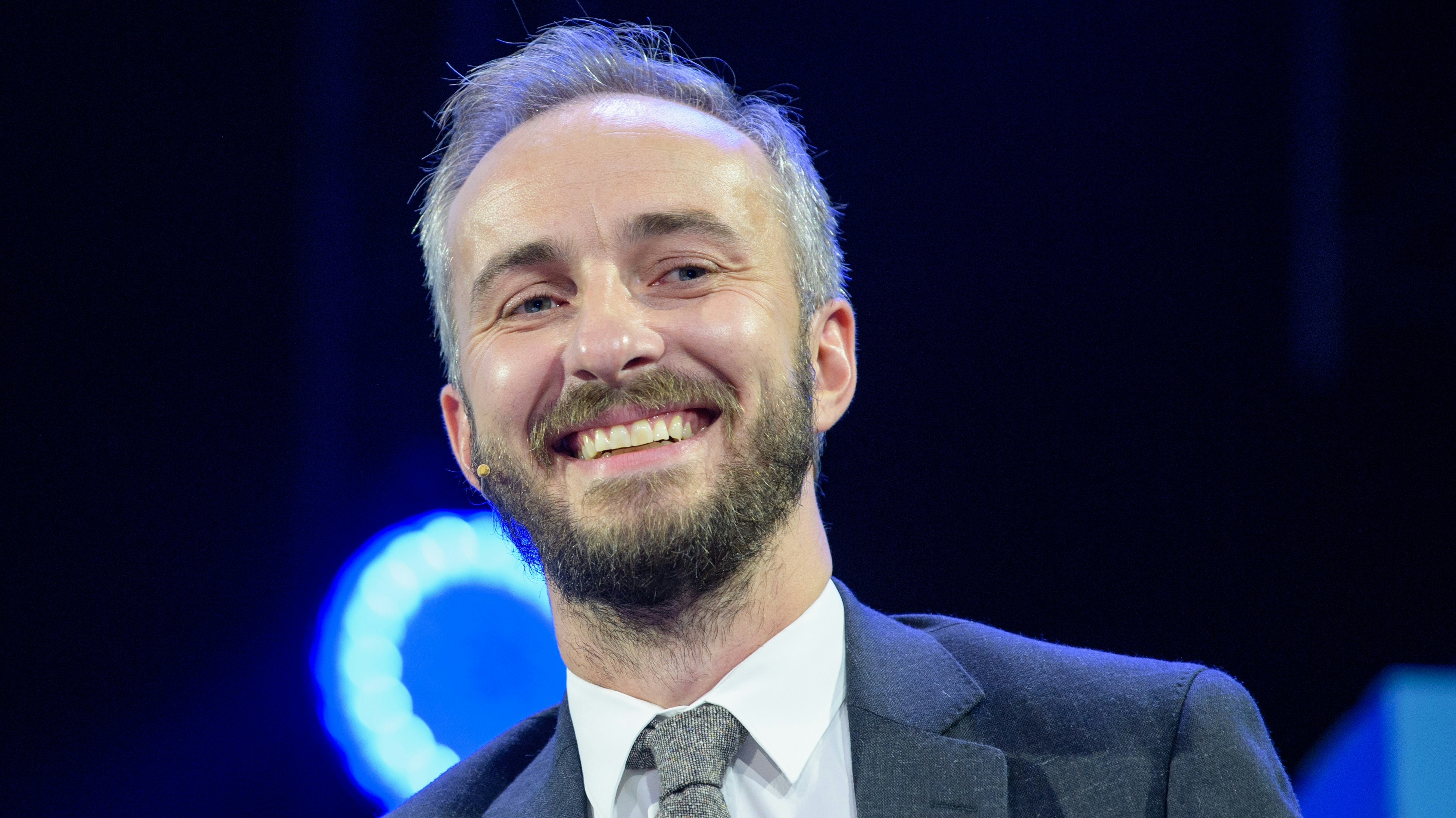 Jan Böhmermann hat hier gerade Spaß