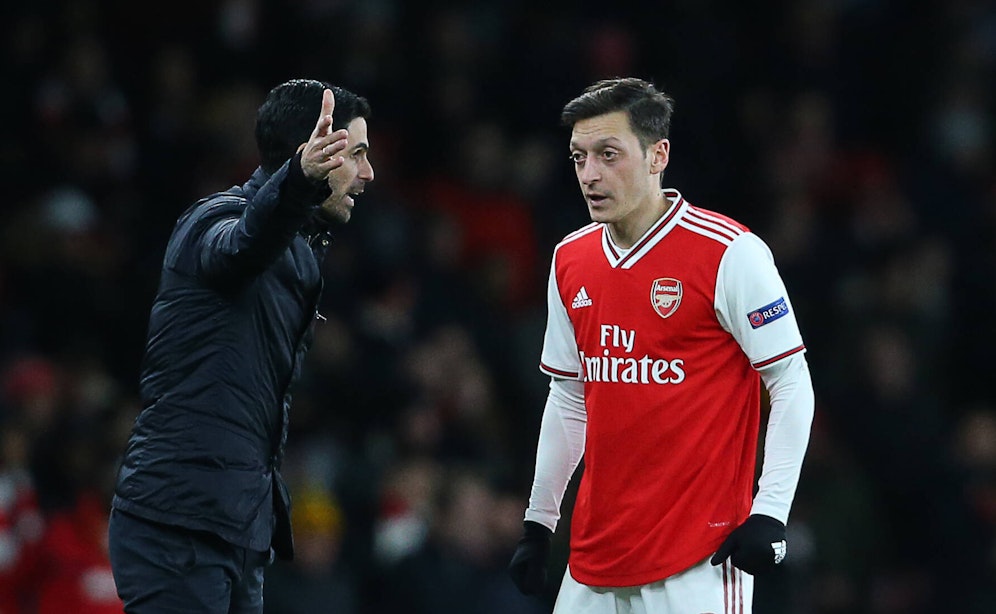 Mikel Arteta, Mesut Özil
