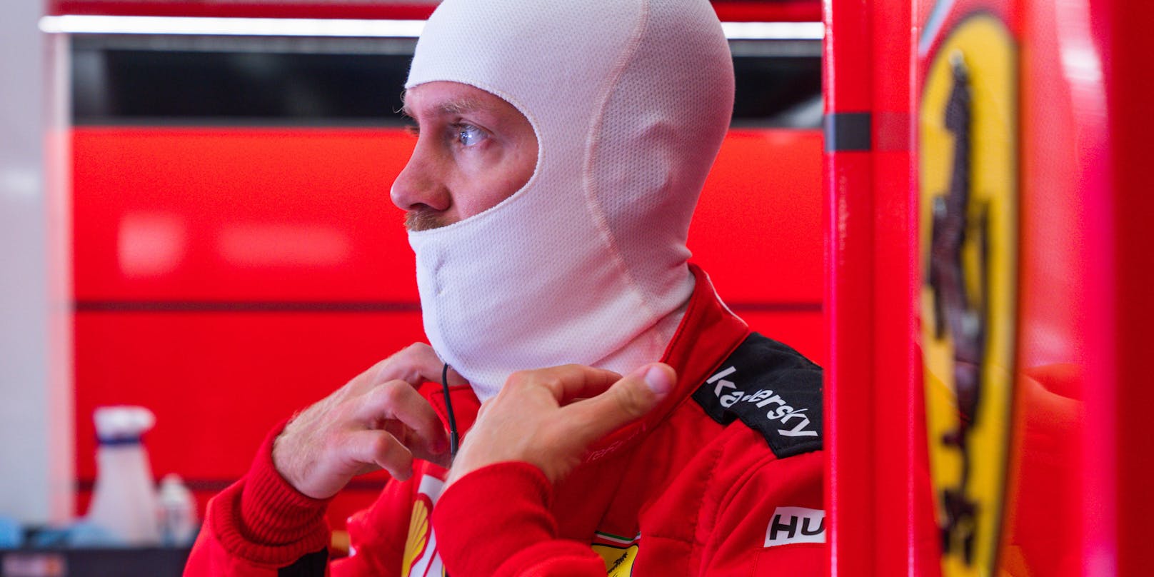 Sebastian Vettel ist bald nicht mehr bei Ferrari unter der Haube.
