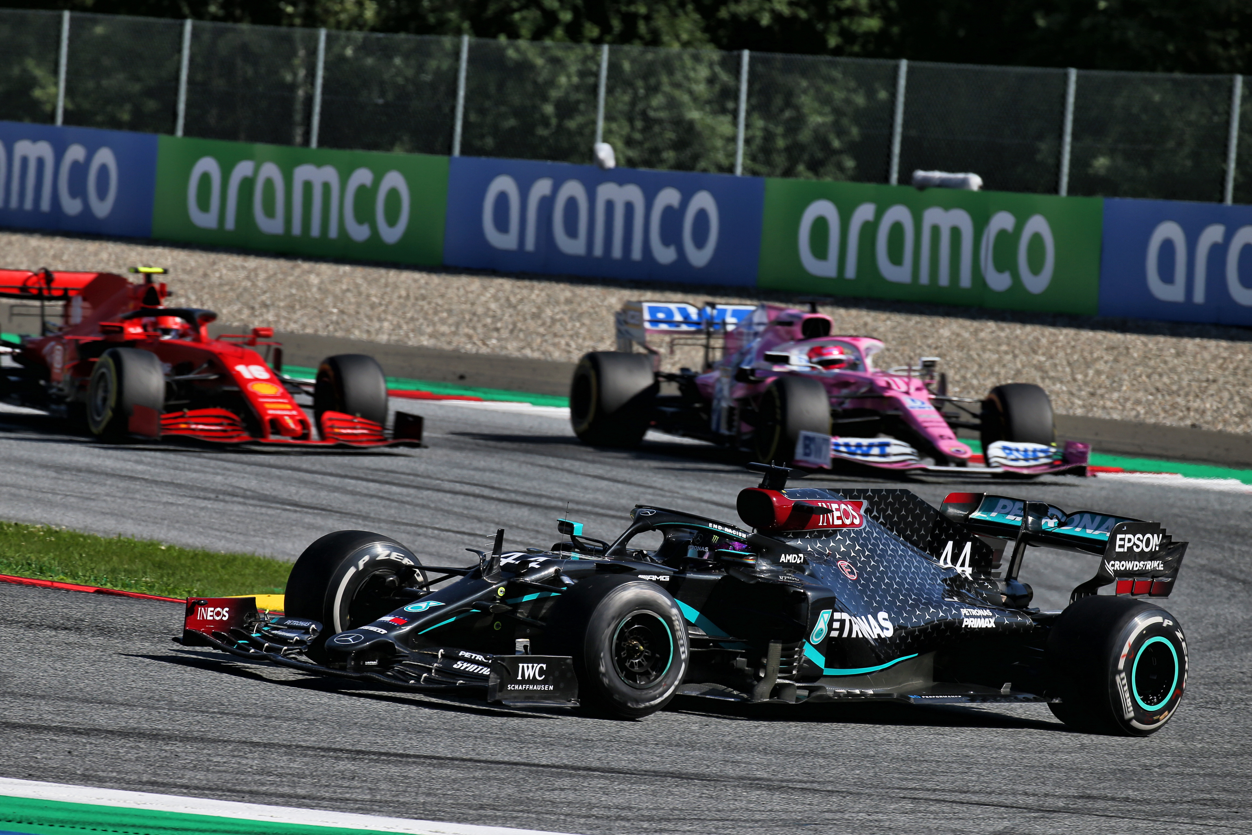 In den Spielberg-Trainings dominierte Lewis Hamilton, die Pole-Position ging aber an seinen Teamkollegen Valtteri Bottas