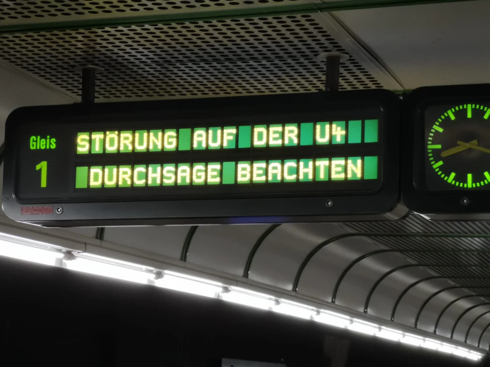 Bei der U4 kommt es am Montagmorgen zu Verzögerungen