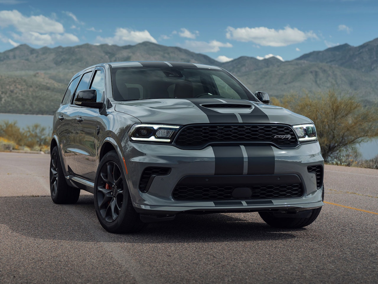 Heute.at - Höllischer Fahrspaß garantiert: Durango SRT Hellcat